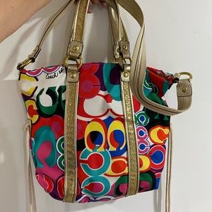 Daisy Poppy Pop coach bag